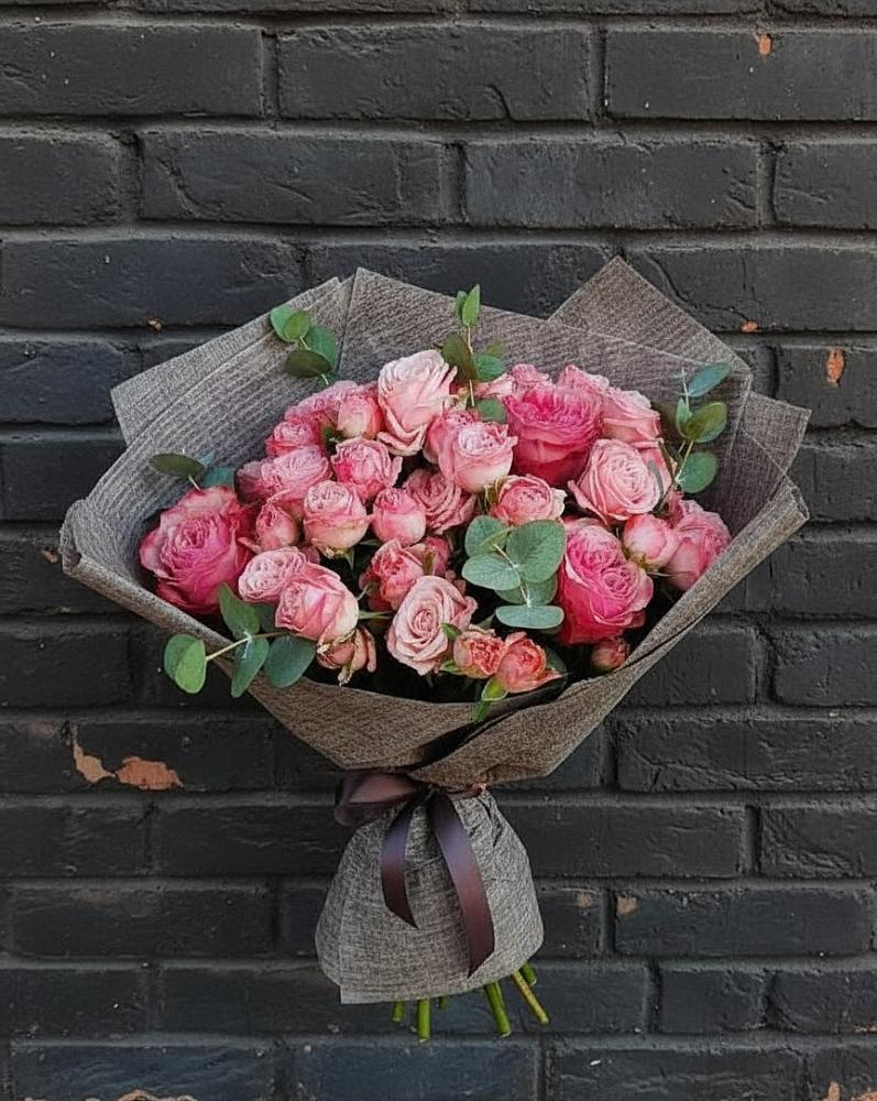 Букет цветов из: Розы в Дальнегорске