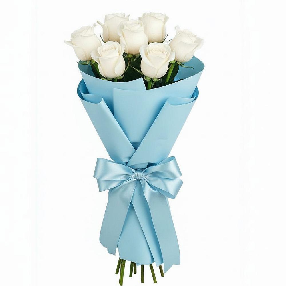 Букет 7 белых роз Проуд в Дальнегорске