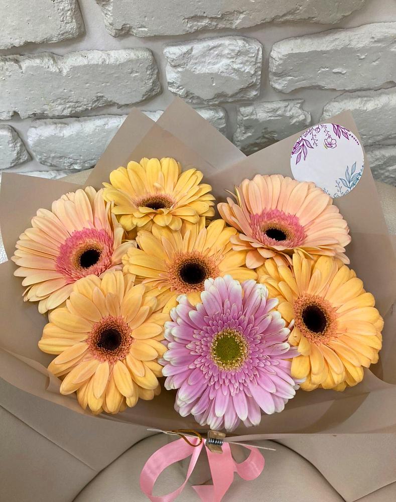 Букет цветов из: Герберы в Дальнегорске