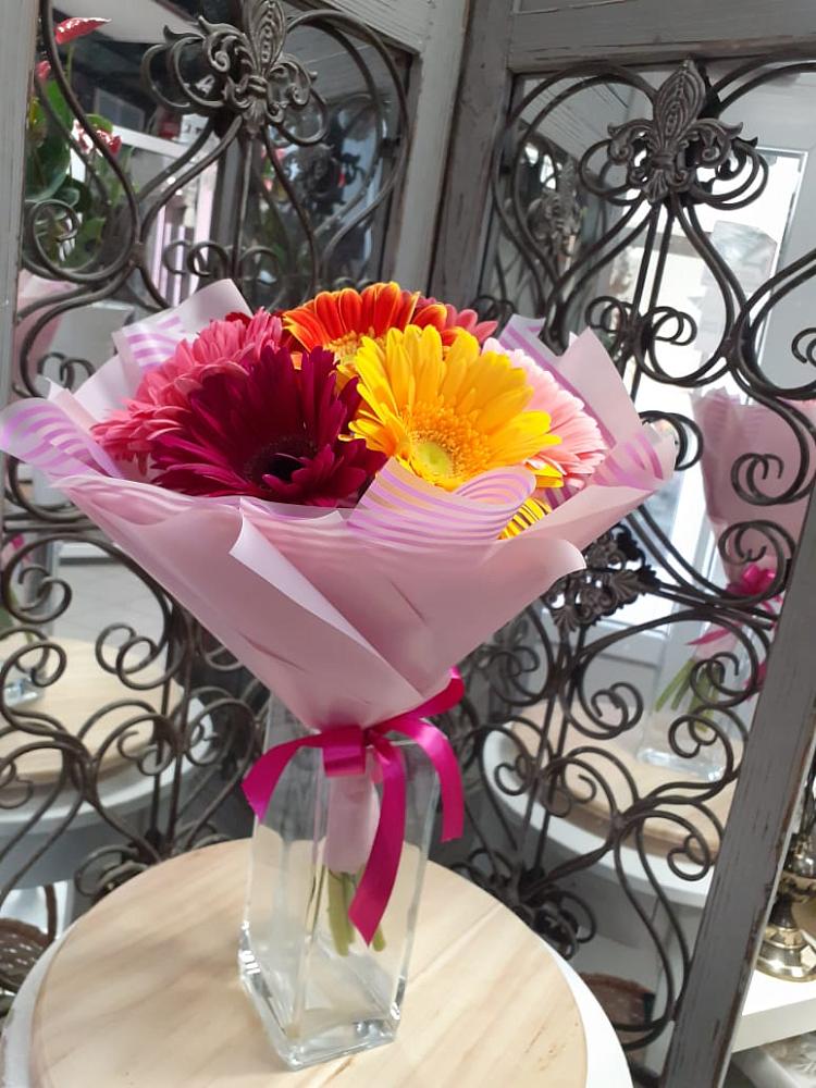 Букет цветов из: Герберы в Дальнегорске