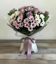 Букет цветов из:  Хризантемы и Розы в Дальнегорске