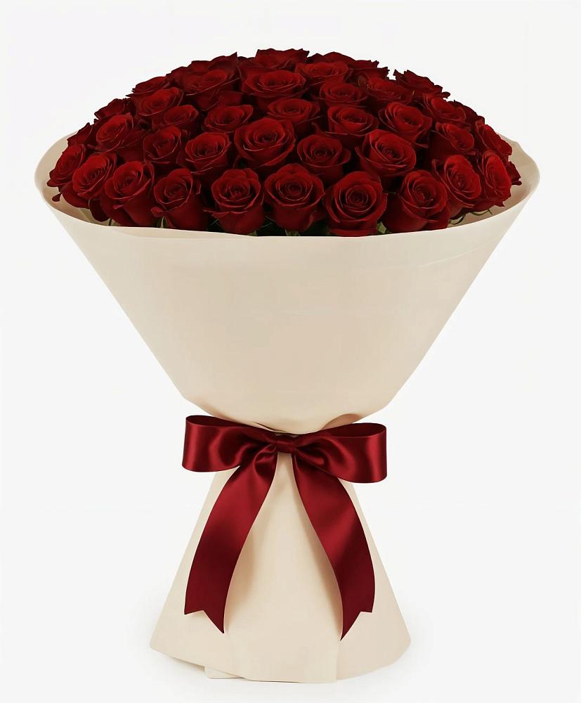 Букет 101 Бордовая роза Блэк Бакарра в Дальнегорске